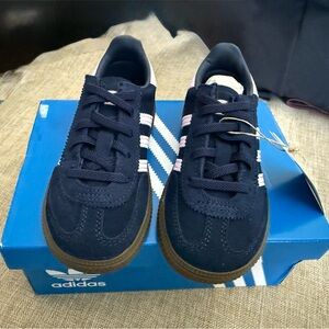Adidas Blue with pink stripes Handball Spezial Box shoe